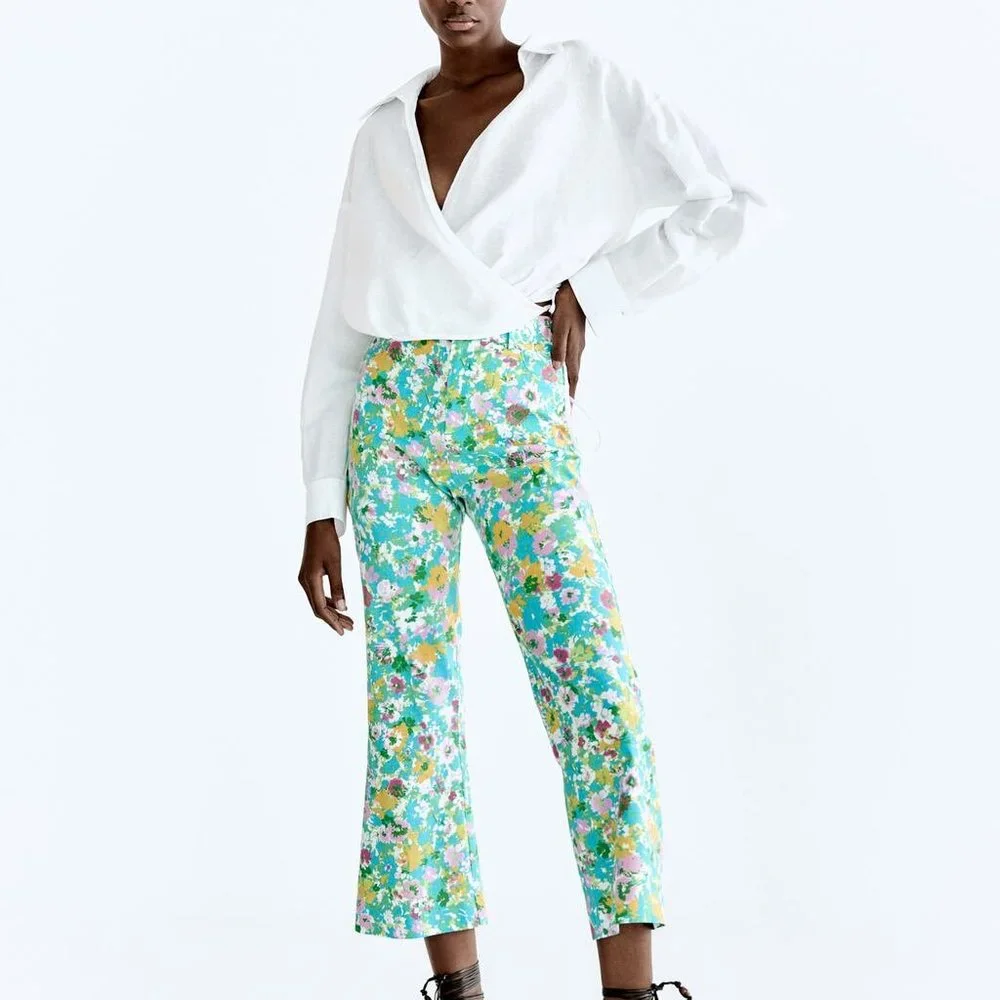 Zara Printed Linen Blend Floral Mini Flare Trousers